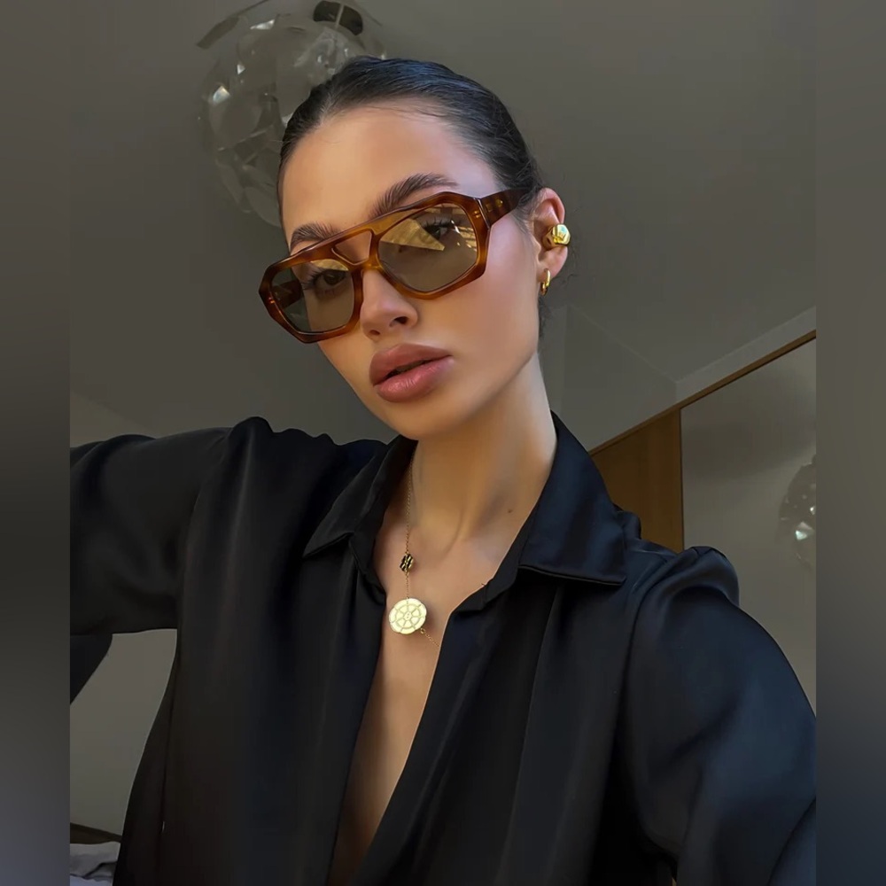 VEHLA Tortoise & Sage River Sunglasses